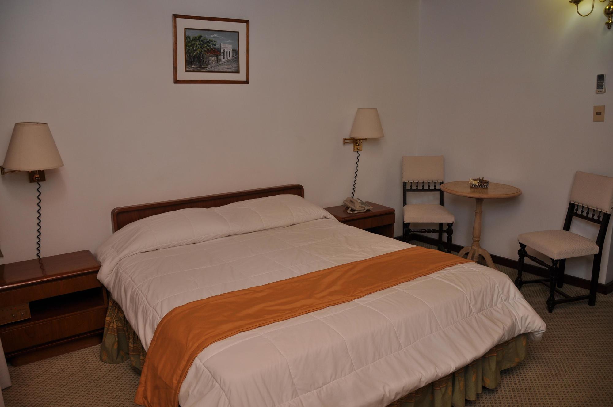 El Mirador Hotel & Spa Colonia del Sacramento Luaran gambar